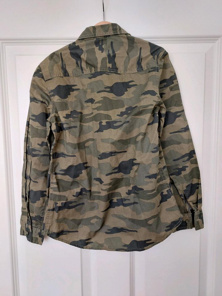 Hemd Bluse army Camouflage Gr. 134 140 in Tönisvorst