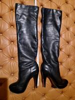 Buffalo Leder Overknee Schlupfstiefel 39 Dresden - Äußere Neustadt Vorschau