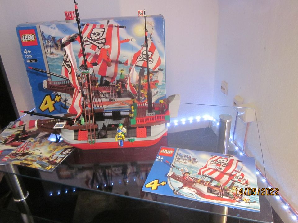 Lego 7075 - Captain Redbeard's Pirate Ship !! - Mit der Ovp !! in Lübeck