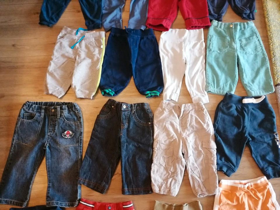 Gr. 74 80 je 1€ baby Kleidung Hose Langarmshirt Shorts Strumpf in Hamburg