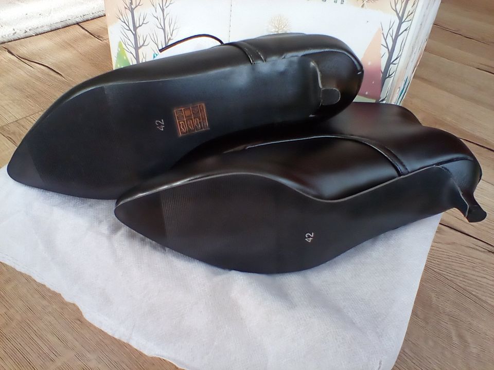 Stiefeletten für Damen Gr. 42 - Neu!!! in Saalfeld (Saale)