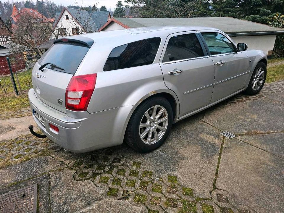 Chrysler 300C 3.0CRD in Kurort Jonsdorf