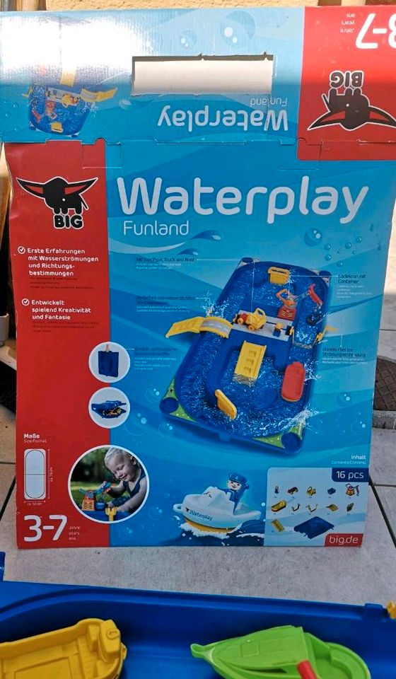 Wasserstraße Big Waterplay Funland Koffer Wasserbahn Aquaplay in Binzen