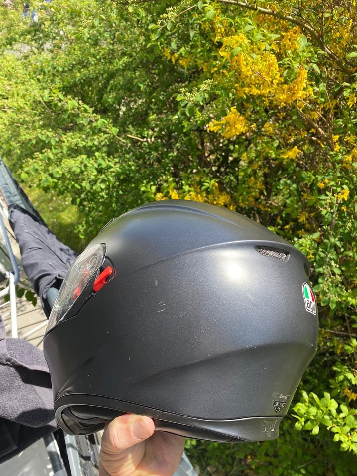 AGV Motorradhelm/ Motorradhandschuhe in Bamberg