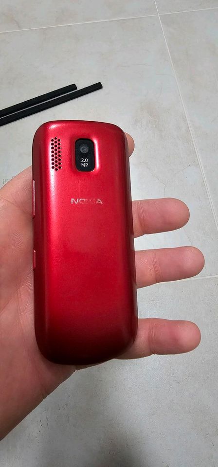 Nokia 203 mit Akku in Duisburg