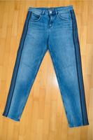 DRYKORN Damen Jeans Gr. W28 / L34 Hessen - Bad Vilbel Vorschau
