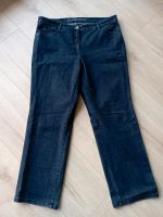 Jeanshose BRAX 46 K blauschwarz Carola Glamour Hose Rheinland-Pfalz - Schweppenhausen Vorschau