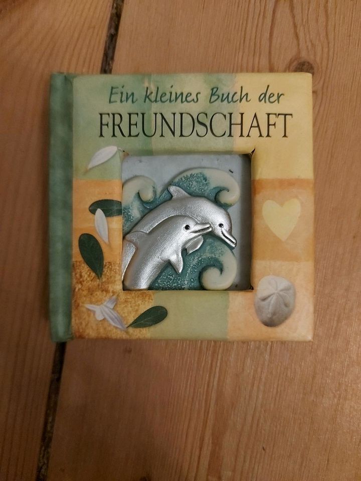 Ein kleines Buch der Freundschaft in Berlin