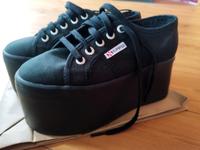 Superga Plateauschuhe Sneaker Halbschuhe Gr. 35 Bayern - Kraiburg am Inn Vorschau