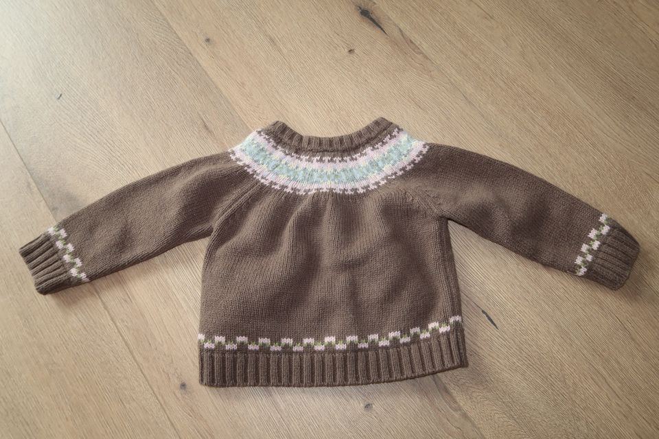 Strickjacke Gr. 74 Zara baby in Kümmersbruck