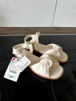 Neu Zara echt Leder Sandalen Elegant Schuhe Gr 29 Nordrhein-Westfalen - Schwerte Vorschau