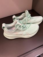 ASICS Laufschuh 'Nimbus 26' in Mint München - Pasing-Obermenzing Vorschau