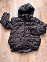 H&M Steppjacke 110/116 Niedersachsen - Buxtehude Vorschau