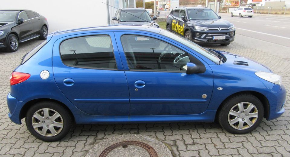 Peugeot 206+ Diesel HDi, Generation, TÜV bis 01/2026 mit AHK in Neumarkt i.d.OPf.