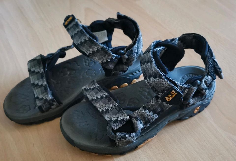 Jack Wolfskin Outdoor, Wandern, Trekking Sandalen, Gr. 29 in Berlin