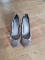 Tamaris Pumps High Heels Gr. 40 Nordrhein-Westfalen - Herten Vorschau
