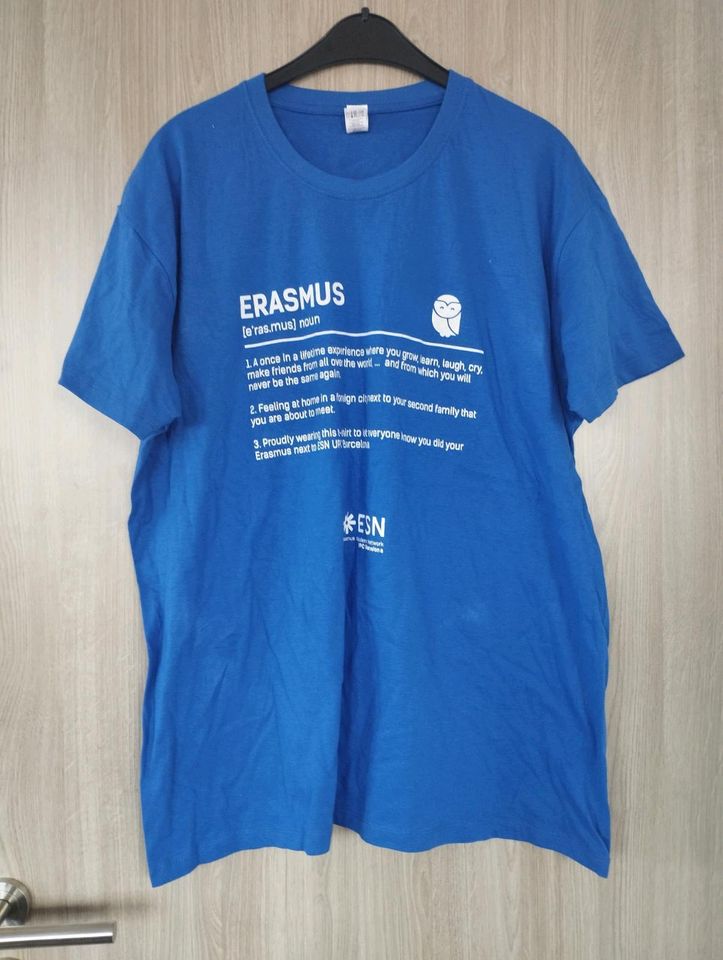 T-shirt Erasmus in Berge