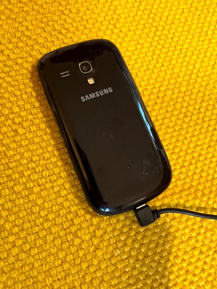 Samsung Galaxy S3 Mini GT-I8190 in Bad Bergzabern