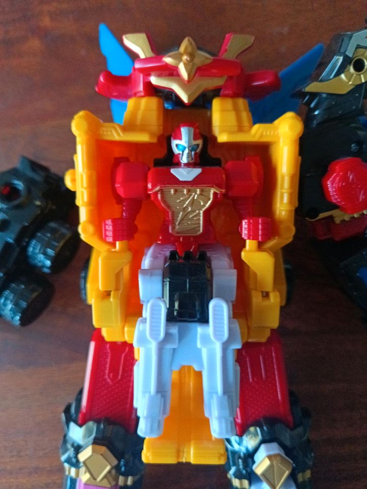 Bandai Power Rangers Ninja Steel Megazord Transformer Figur in Potsdam