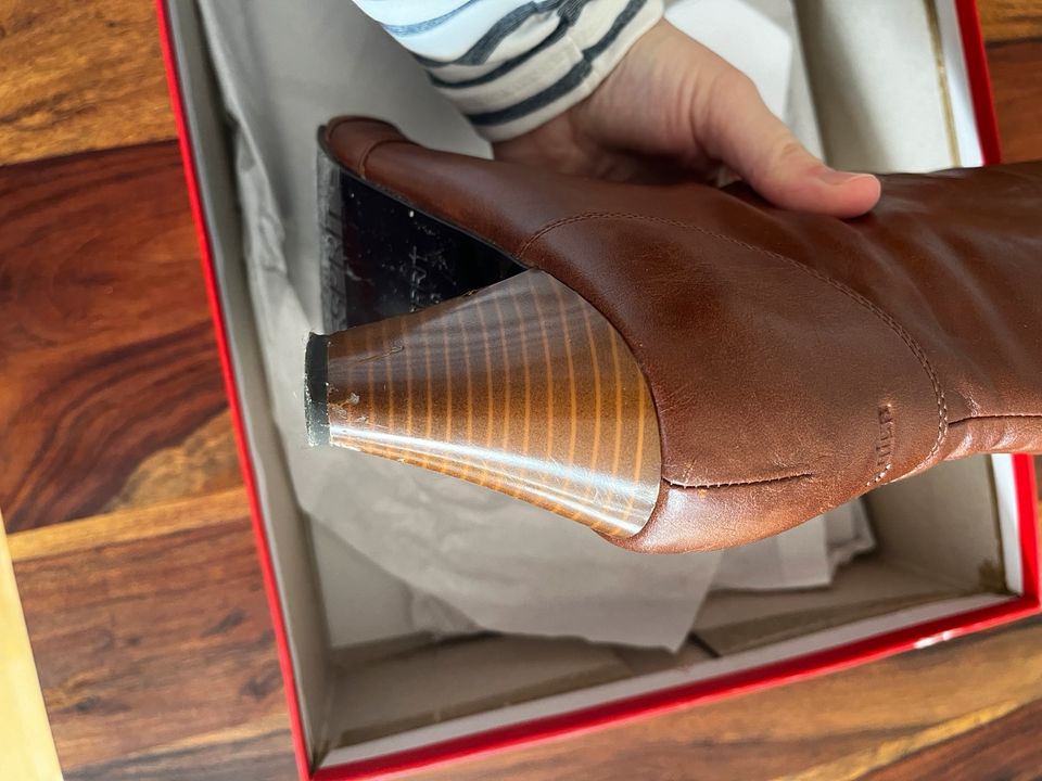 neuwertig Stiefel Esprit 39 Cognac Braun in Mainz