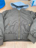 H&M Bomberjacke gr.134 Nordrhein-Westfalen - Rheinbach Vorschau