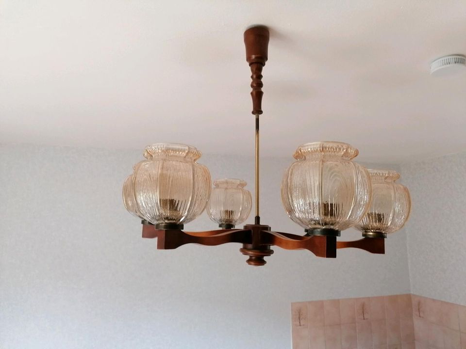 Kronleuchter Deckenlampe Wohnzimmer Holz rustikal alt Vintage in Rodalben