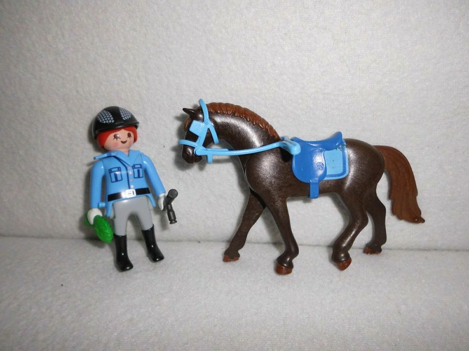 Playmobil - 6875 - Berittene Polizei mit Anhänger - NP € 39,99 in Uhrsleben