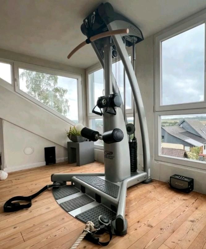 LIFE FITNESS G5 Cable Motion Kraftstation mit Hantelbank Homegym in Hochborn