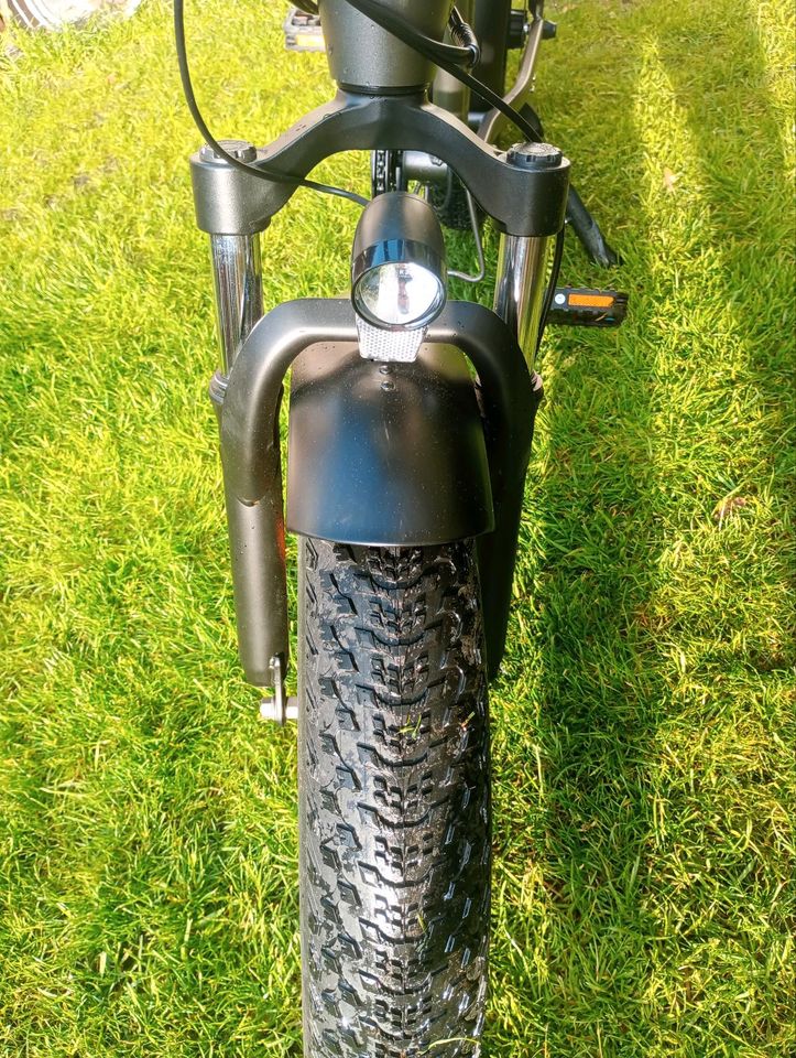 E-Bike, Klapprad, Fat Bike nur 50 km mit Originalkaufbeleg 07/23 in Haßfurt