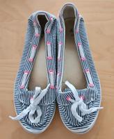 Bequeme Stoffschuhe H&M Gr. 37 Baden-Württemberg - Offenburg Vorschau