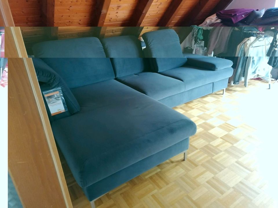 Super Frühjahrsangebot Hochwertiges Sofa abzugeben in Freiburg im Breisgau