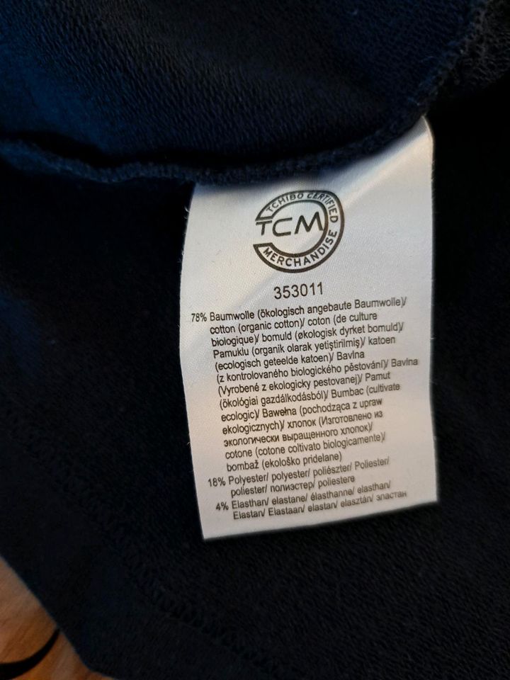 Pulli / Sweatshirt Sport von Tchibo in Größe 40 / 42 in Berlin