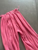 Zara Plisee Hose pink 152 hellgrau 164 München - Bogenhausen Vorschau