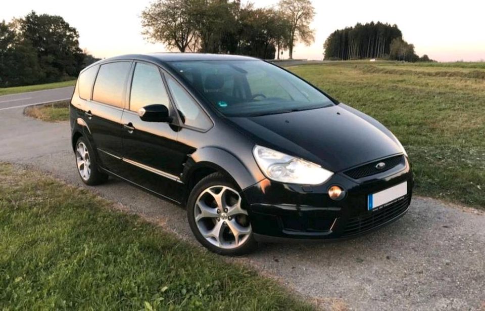Ford S-Max in Sigmaringen