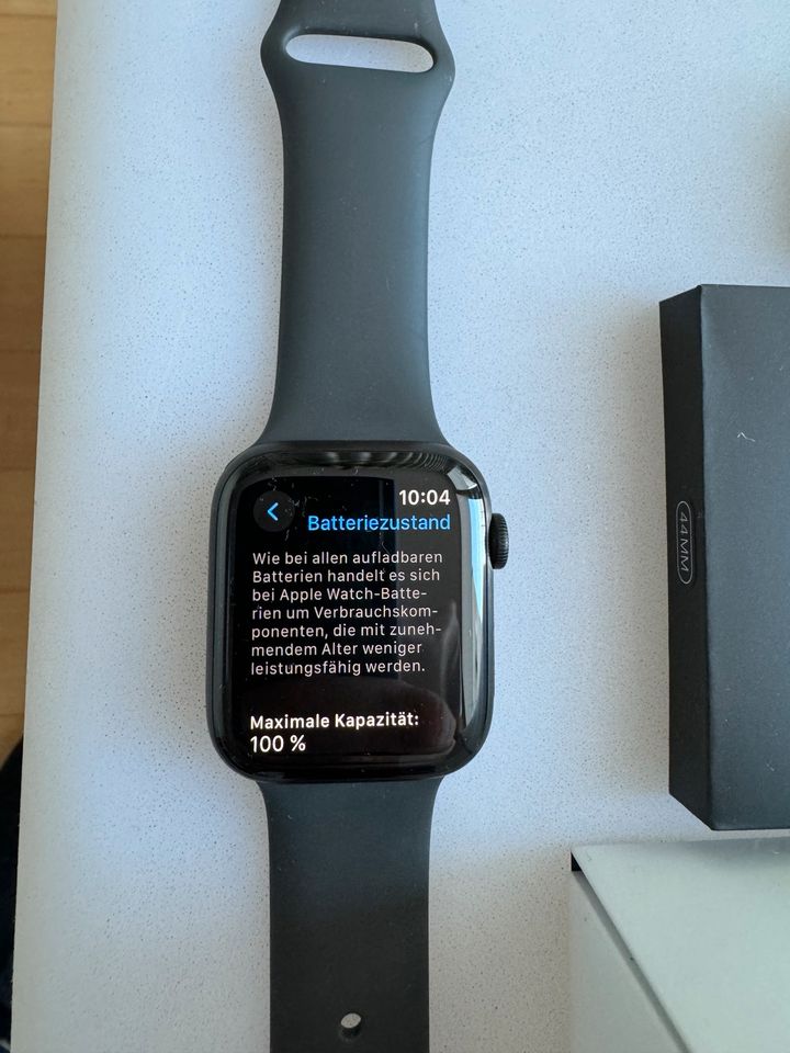 Apple Watch Serie 5 44mm GPS+Cellular Titan Black Edition+Zubehör in Karlsruhe
