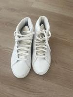 Nike weiß sneaker Nordrhein-Westfalen - Bergkamen Vorschau