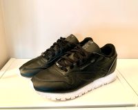 kaum getragene Reebok Classic Sneaker Leder Gr. 38,5 schwarz Bremen - Oberneuland Vorschau