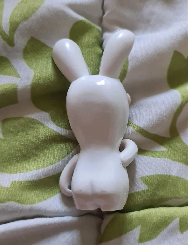 Rayman Raving Rabbids Figur 7cm in Berlin