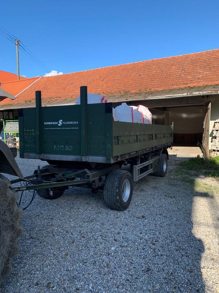 Plattformanhänger/Ballenwagen zu verleihen/vermieten in Anzing