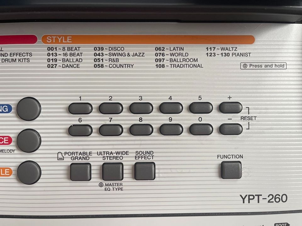 Yamaha Keyboard YTP-260, Anfänger geeignet, kaum benutzt in Hamburg
