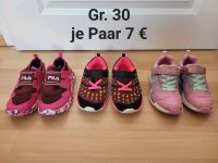 Sneaker Turnschuhe Mädchen Gr. 30 Fila Skechers Nordrhein-Westfalen - Weilerswist Vorschau