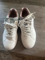 ON Damenschuhe weiß, Größe 39 Thüringen - Saalburg-Ebersdorf Vorschau