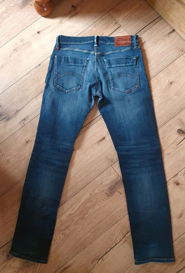 Tommy Hilfiger Slim Scanton Jeans Hose Gr.32/32 in Flammersfeld