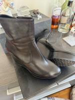Tod‘s Stiefelette schwarz Gr. 39 - Neu Neuhausen-Nymphenburg - Neuhausen Vorschau