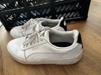 PUMA Cali Sneaker schwarz/weiß (40) Hessen - Altenstadt Vorschau