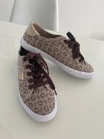 Guess Schuhe Damen  Sneacker in Gr.38 Duisburg - Duisburg-Mitte Vorschau