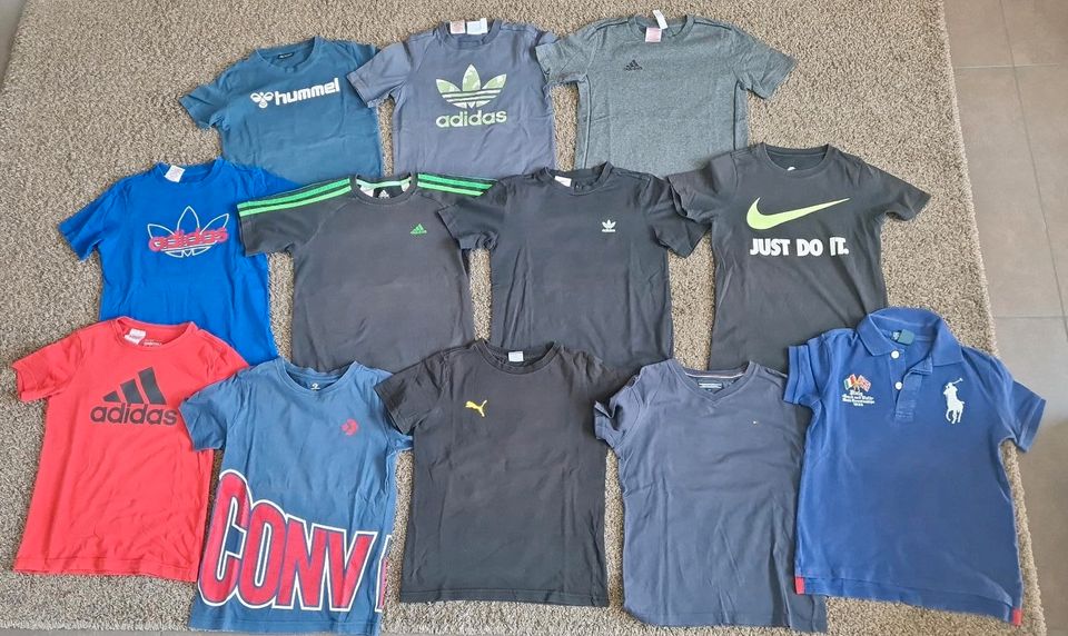 12 Marken Shirts adidas Tommy nike Converse Gr.140 in Bielefeld