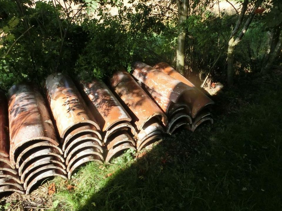 Futtertröge aus Stein mit Emaillebezug innen 100x30 in Zeven