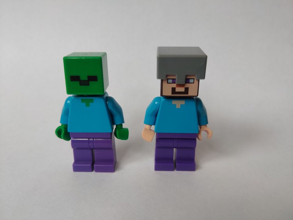 LEGO® Minecraft Steve (min016) & Zombie (min010) aus 21141 in Giebelstadt