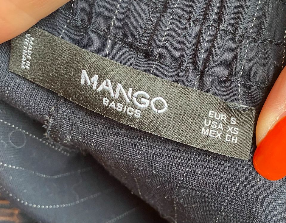 Anzughose dunkelblau Nadelstreifen Mango gr. S locker Hose in Köln